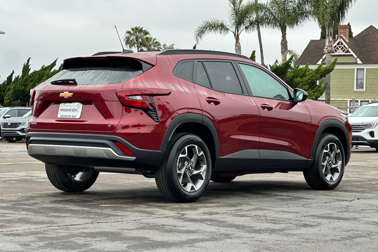 2025 Chevrolet Trax LT photo 4