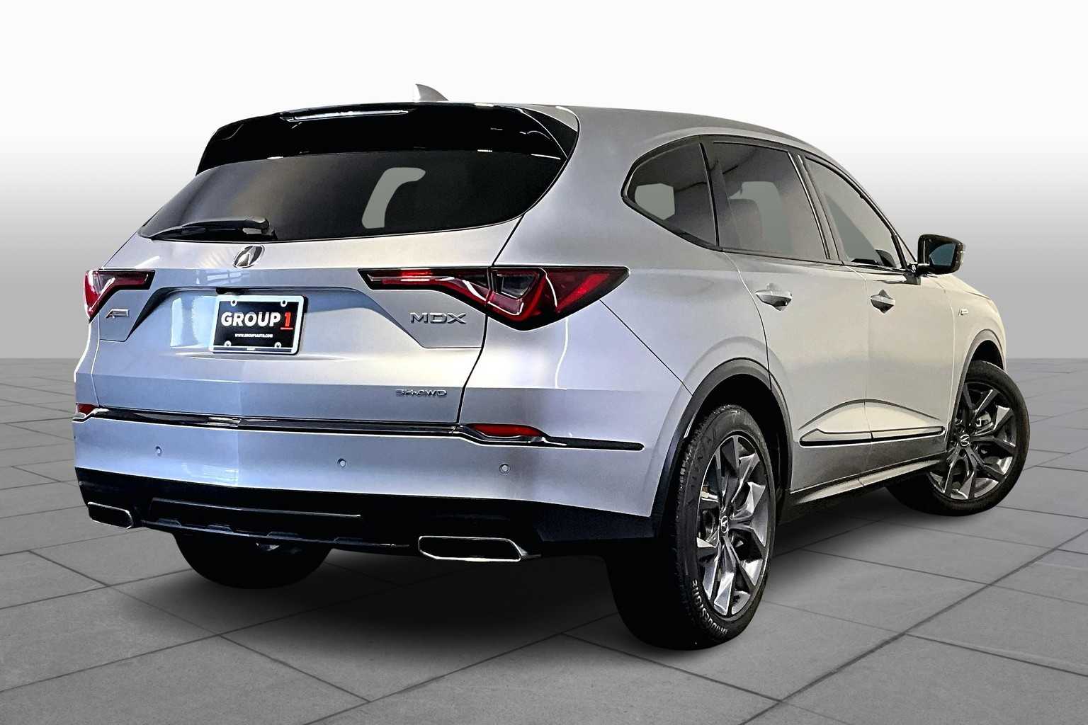 2023 Acura MDX SH-AWD A-Spec photo 12