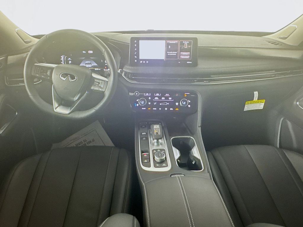 2026 Infiniti QX60 Luxe photo 24