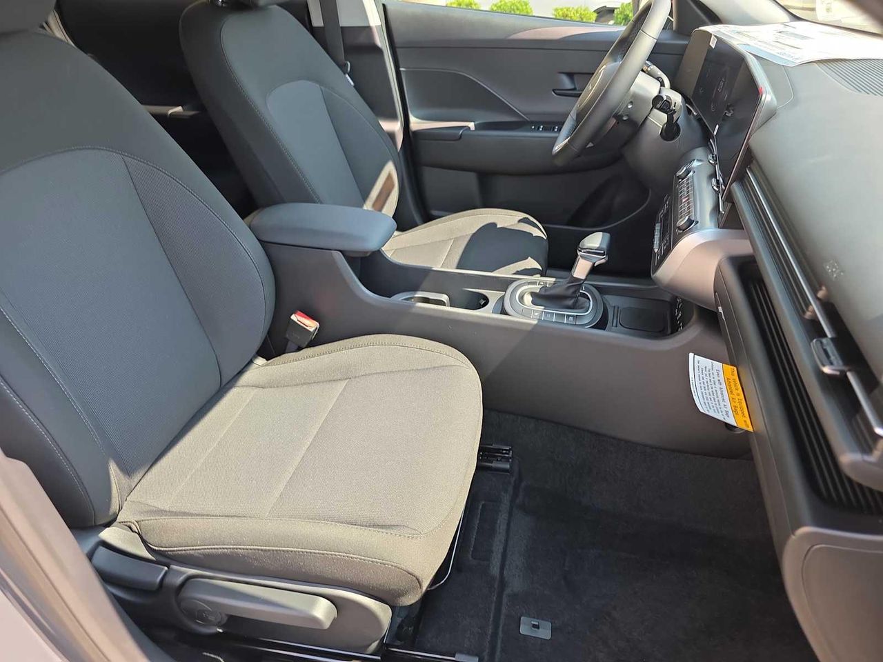 2026 Hyundai Kona SEL photo 20