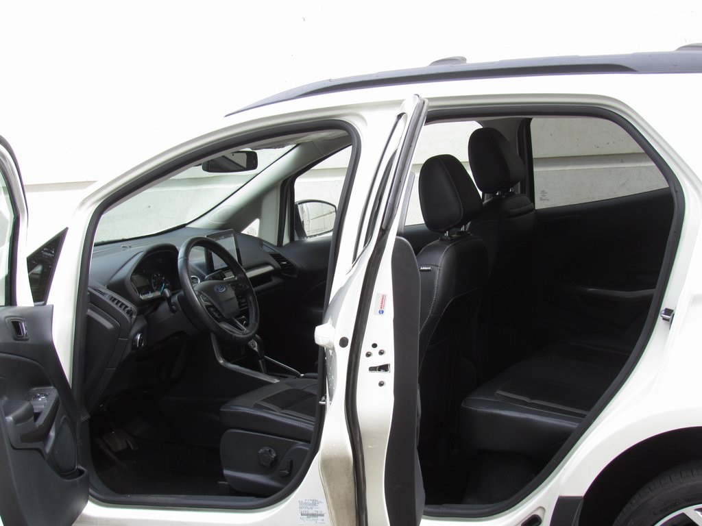 2019 Ford EcoSport SES photo 11