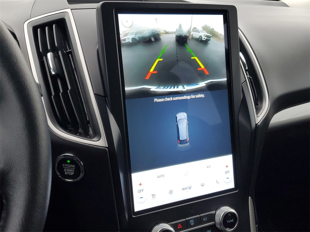 2024 Ford Edge SEL photo 11