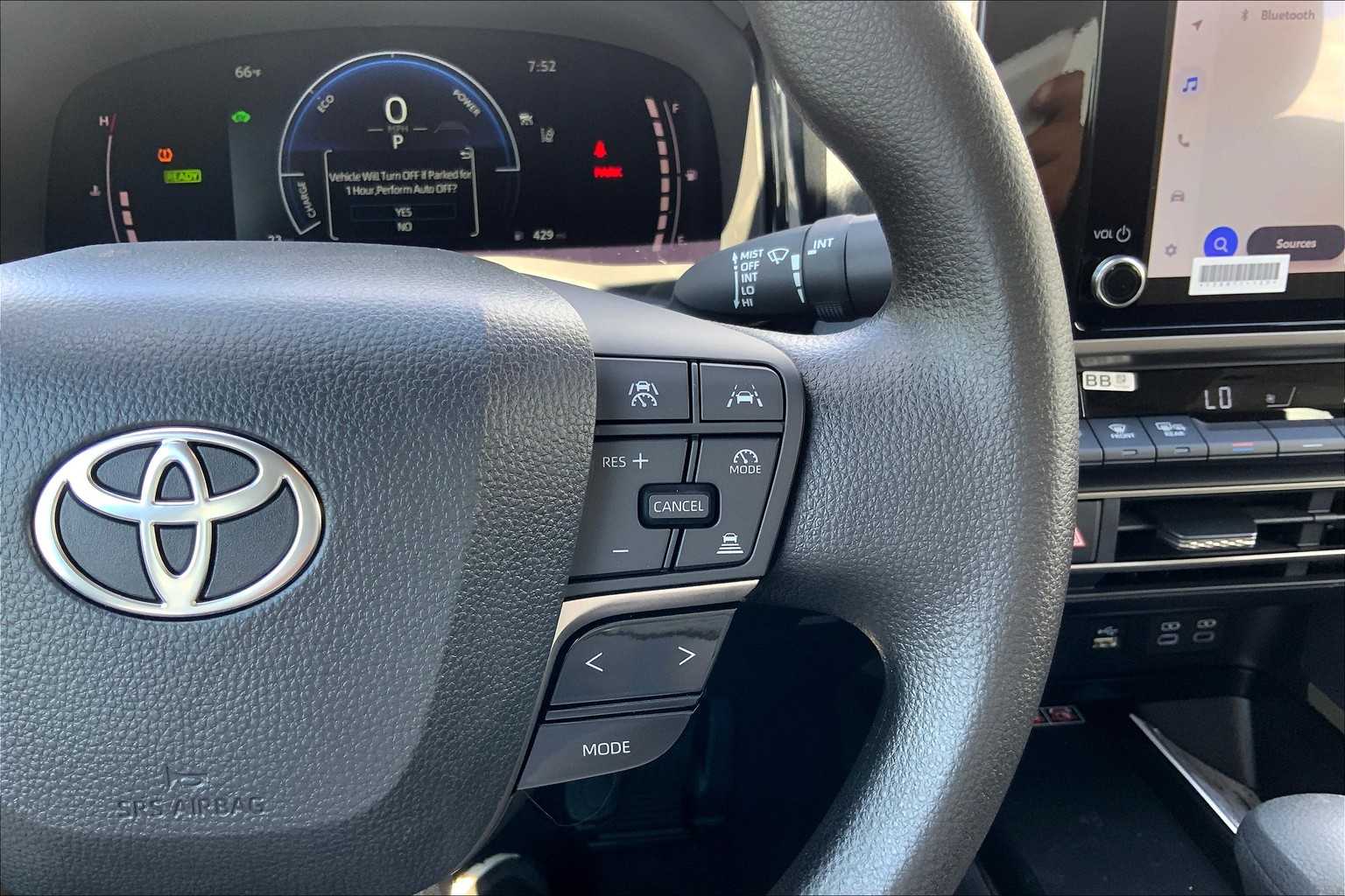 2025 Toyota Camry LE photo 22