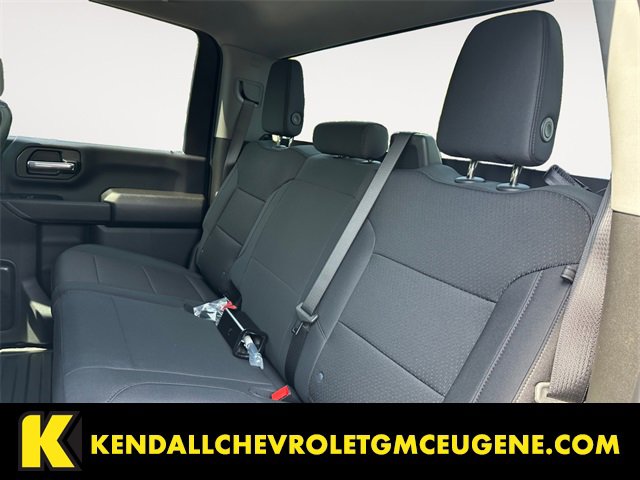 2025 Chevrolet Silverado 3500HD photo 13