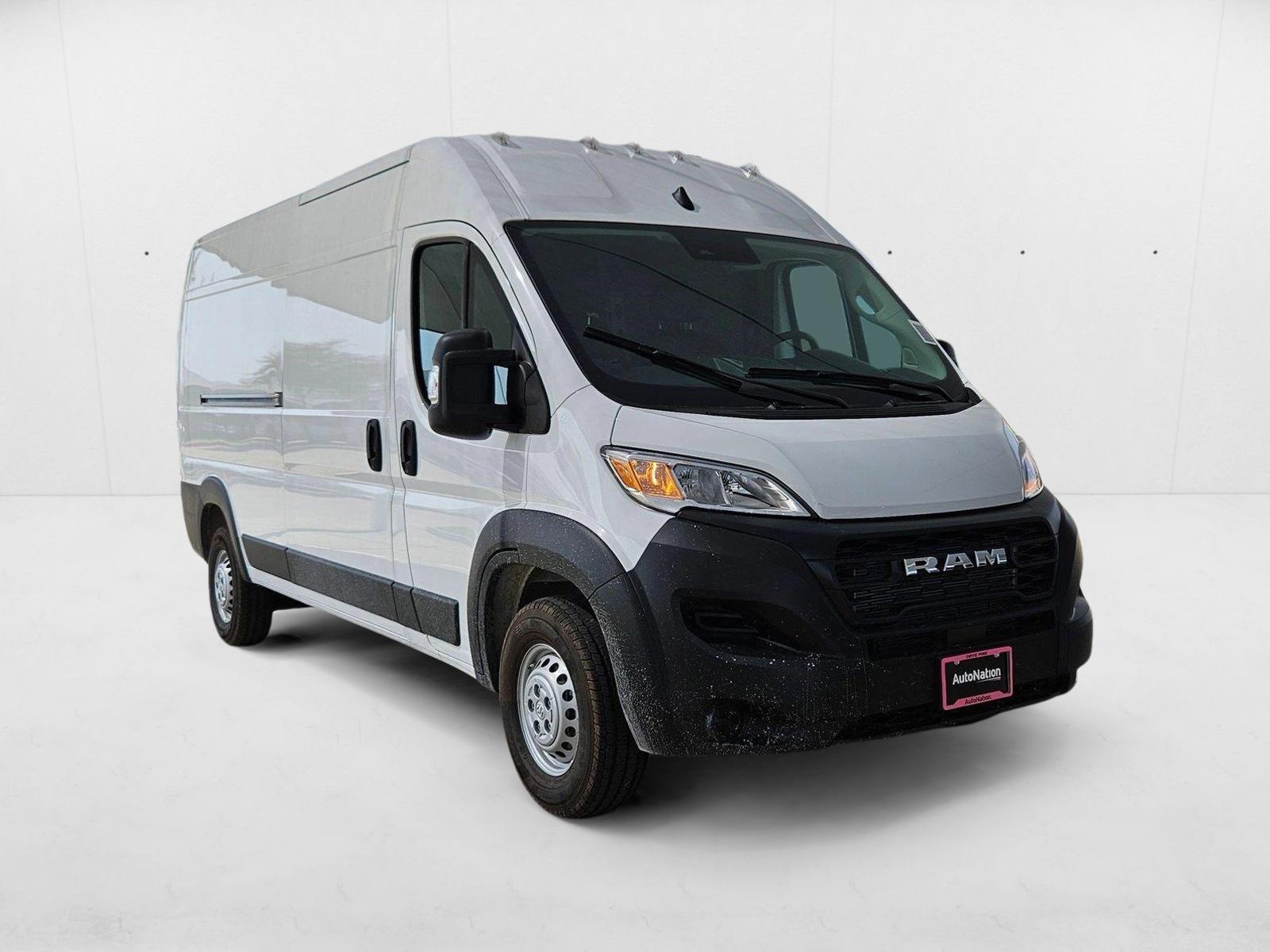 2025 Ram ProMaster 2500 photo 3