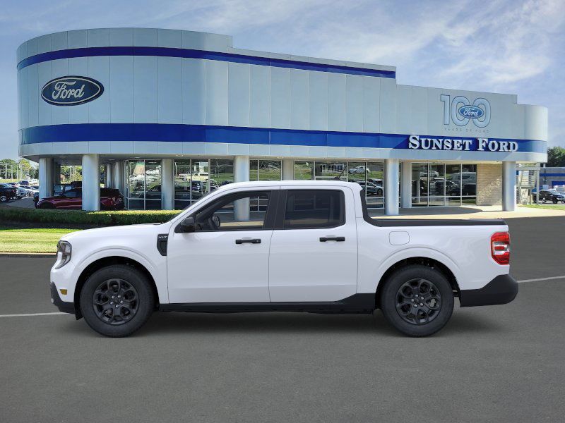 2025 Ford Maverick XLT photo 3