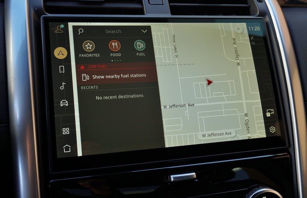 2025 LAND ROVER DISCOVERY - Image 22