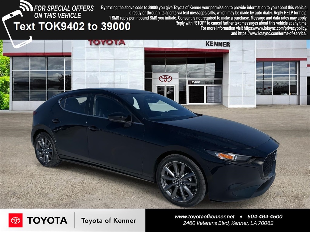 2023 Mazda Mazda3 Preferred's photo