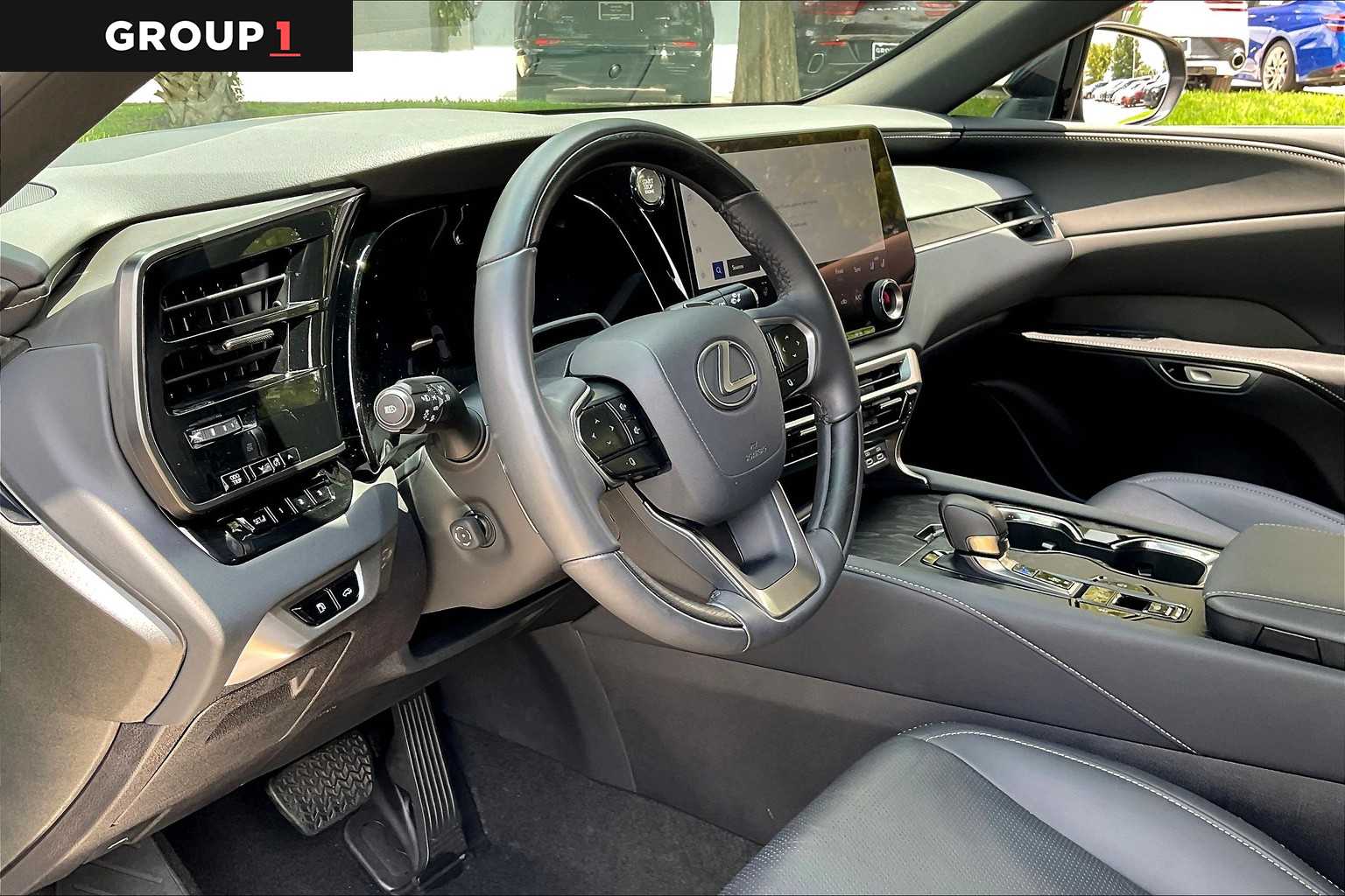 2024 Lexus RX 350 Premium photo 15