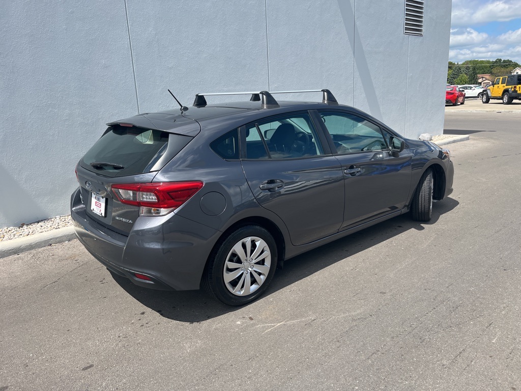 2023 Subaru Impreza Base photo 2