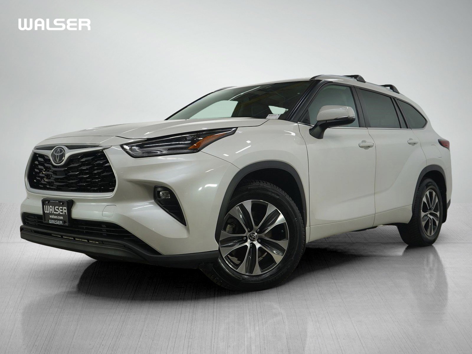 2021 Toyota Highlander XLE's photo