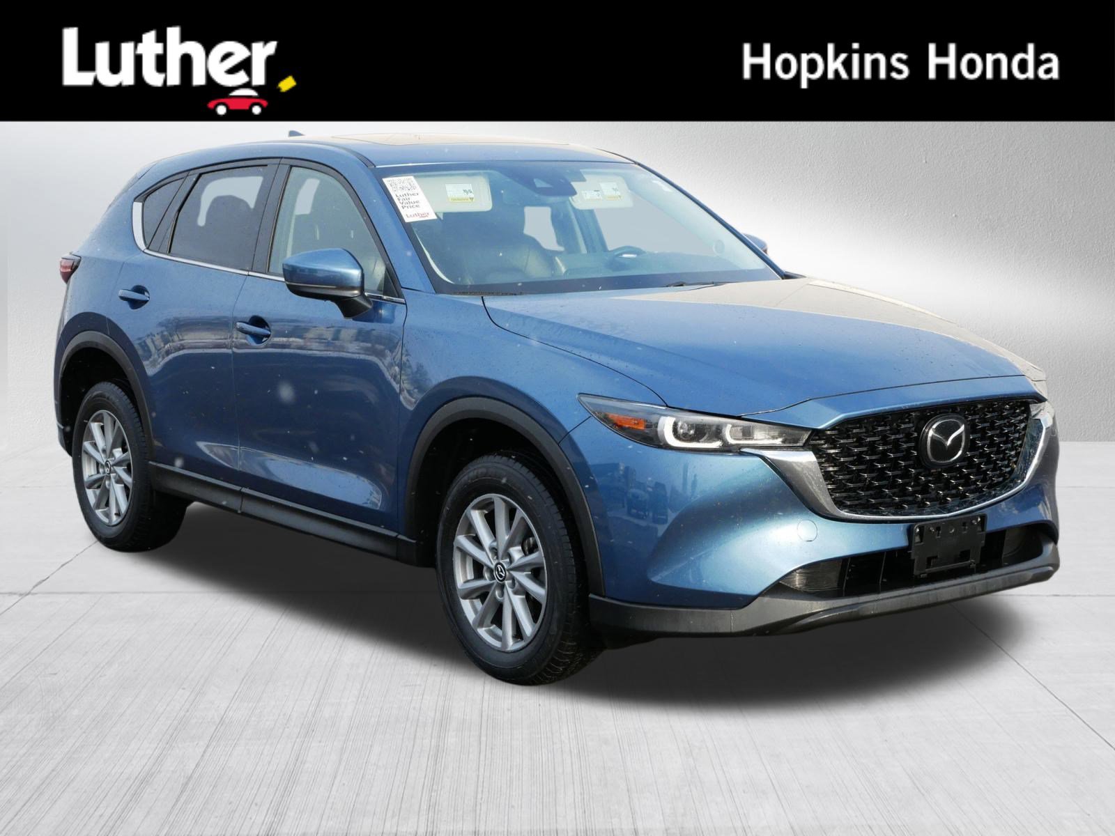 2023 Mazda CX-5 S Preferred package