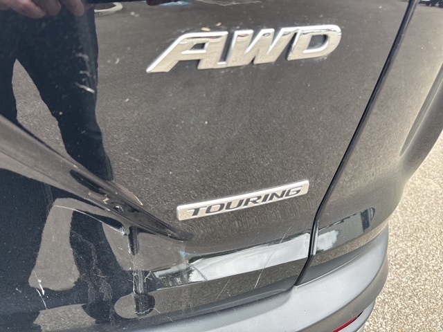 2022 Honda CR-V Touring photo 9