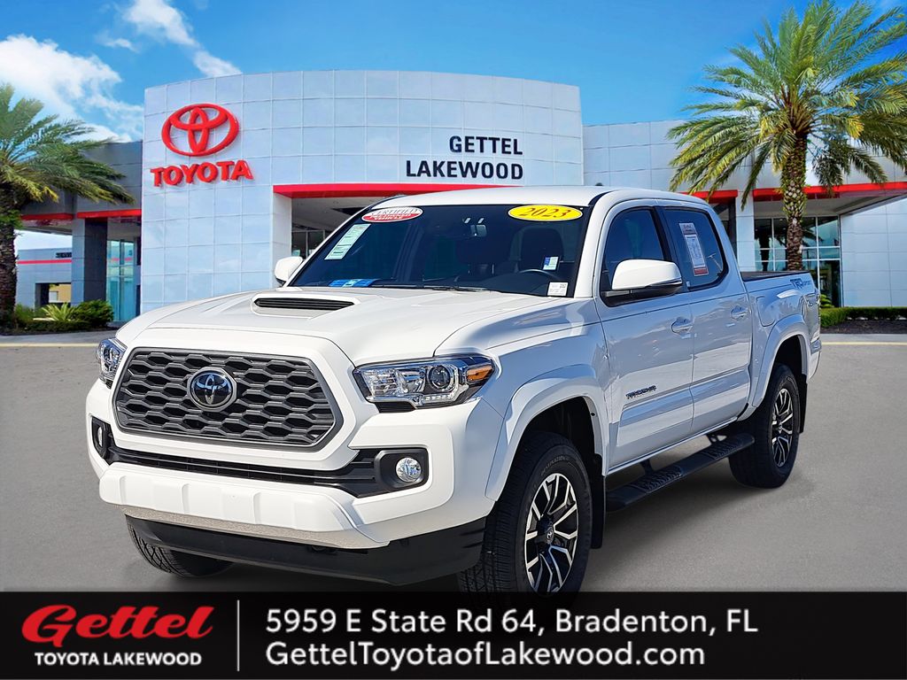 2023 Toyota Tacoma TRD Sport's photo