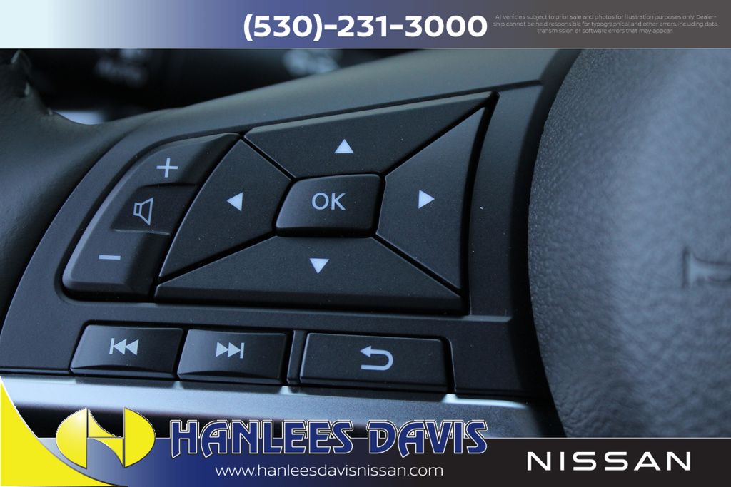 2025 Nissan Sentra SV photo 17