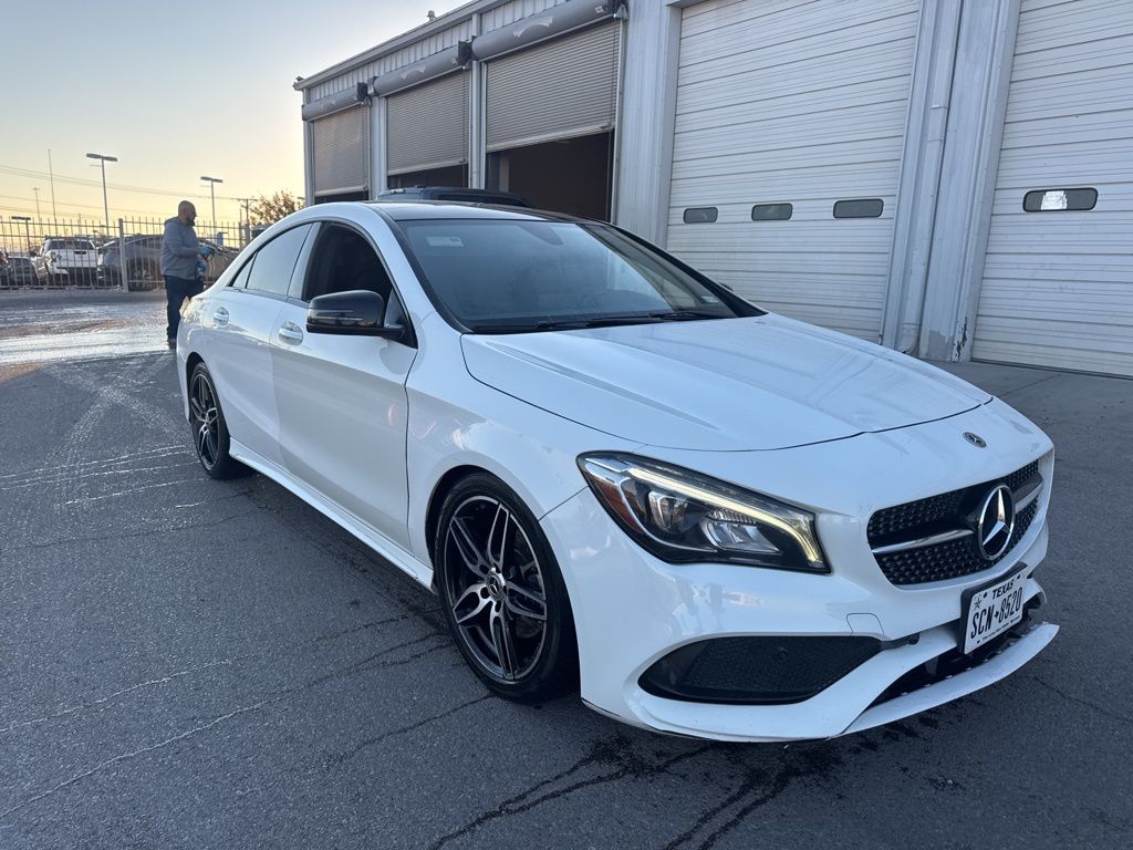 2019 Mercedes-Benz CLA CLA250's photo