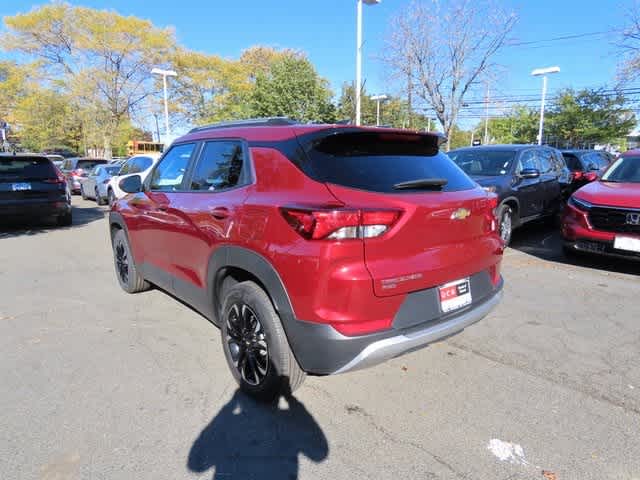 2023 Chevrolet Trailblazer LT photo 4