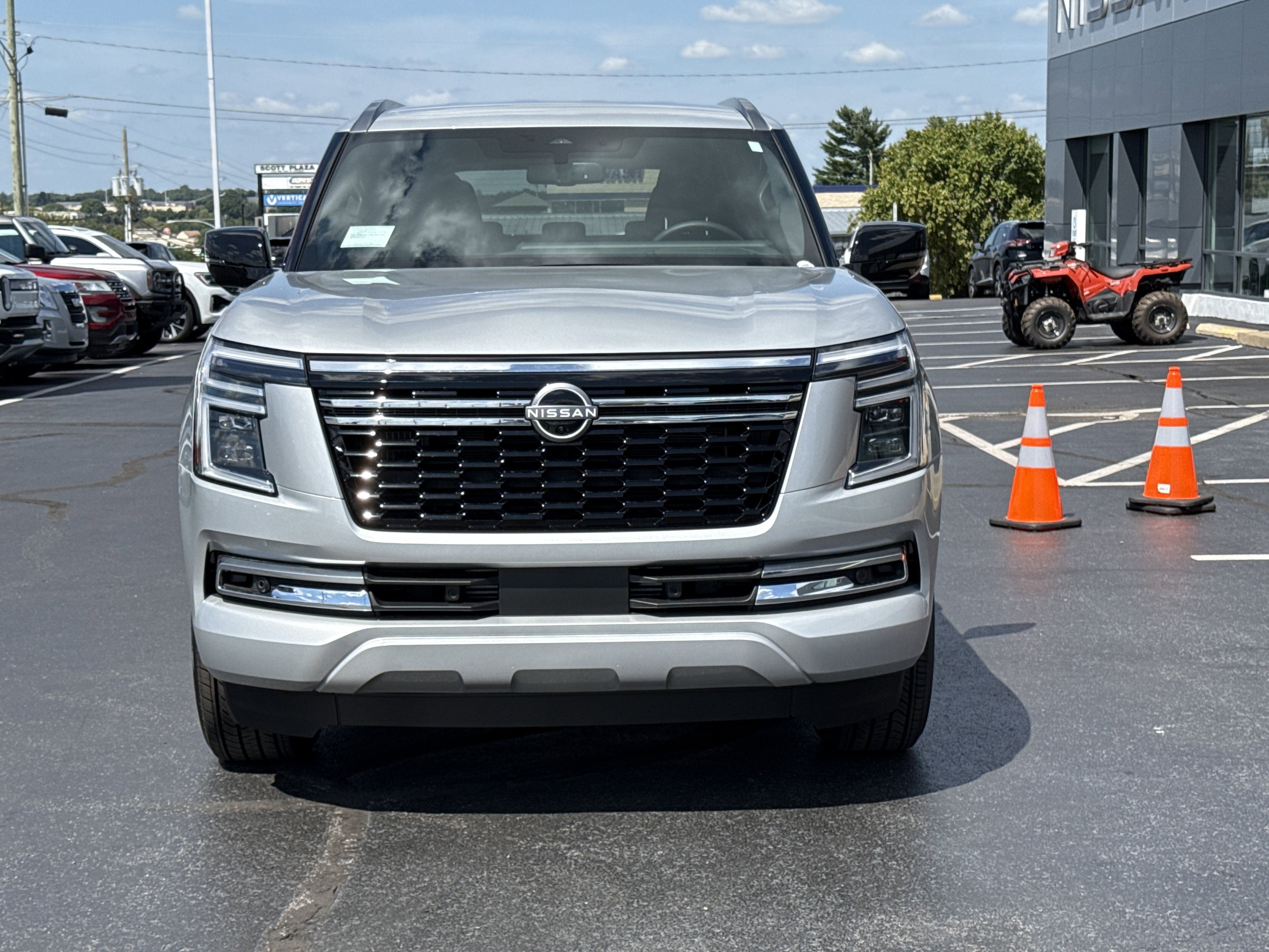 2026 Nissan Armada SL photo 4