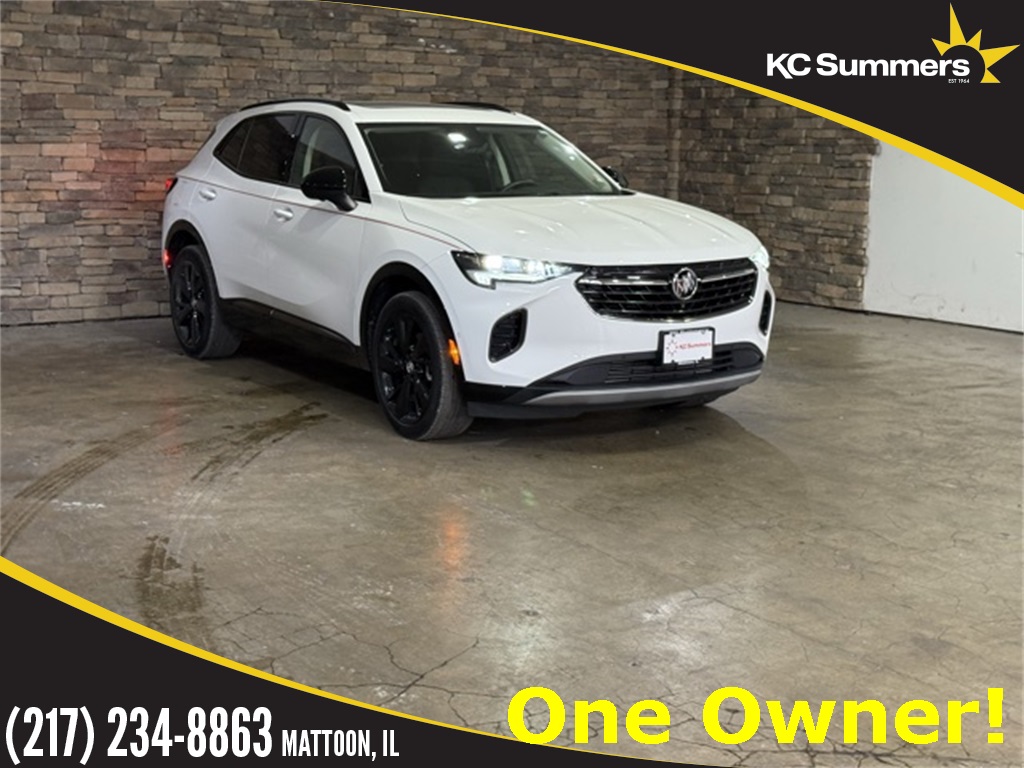 2022 Buick Envision Essence's photo