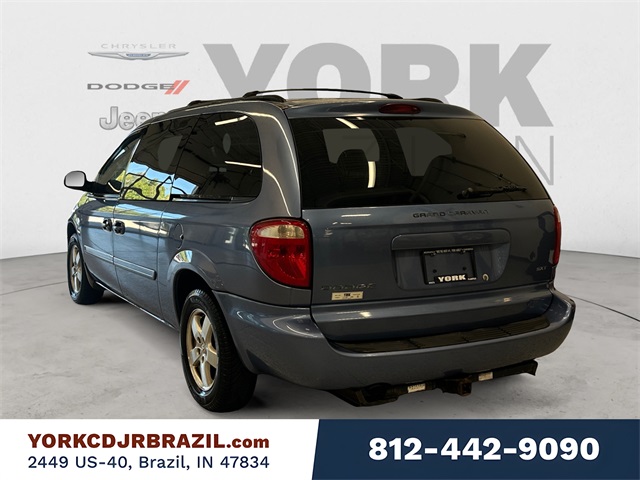 2007 Dodge Grand Caravan SXT photo 3