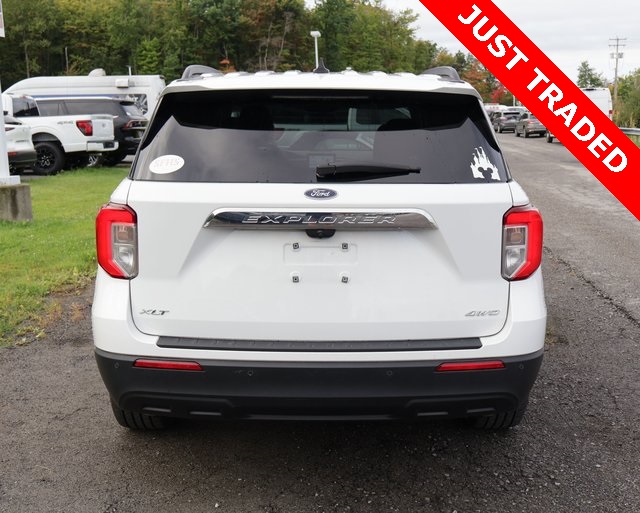 2021 Ford Explorer XLT photo 6