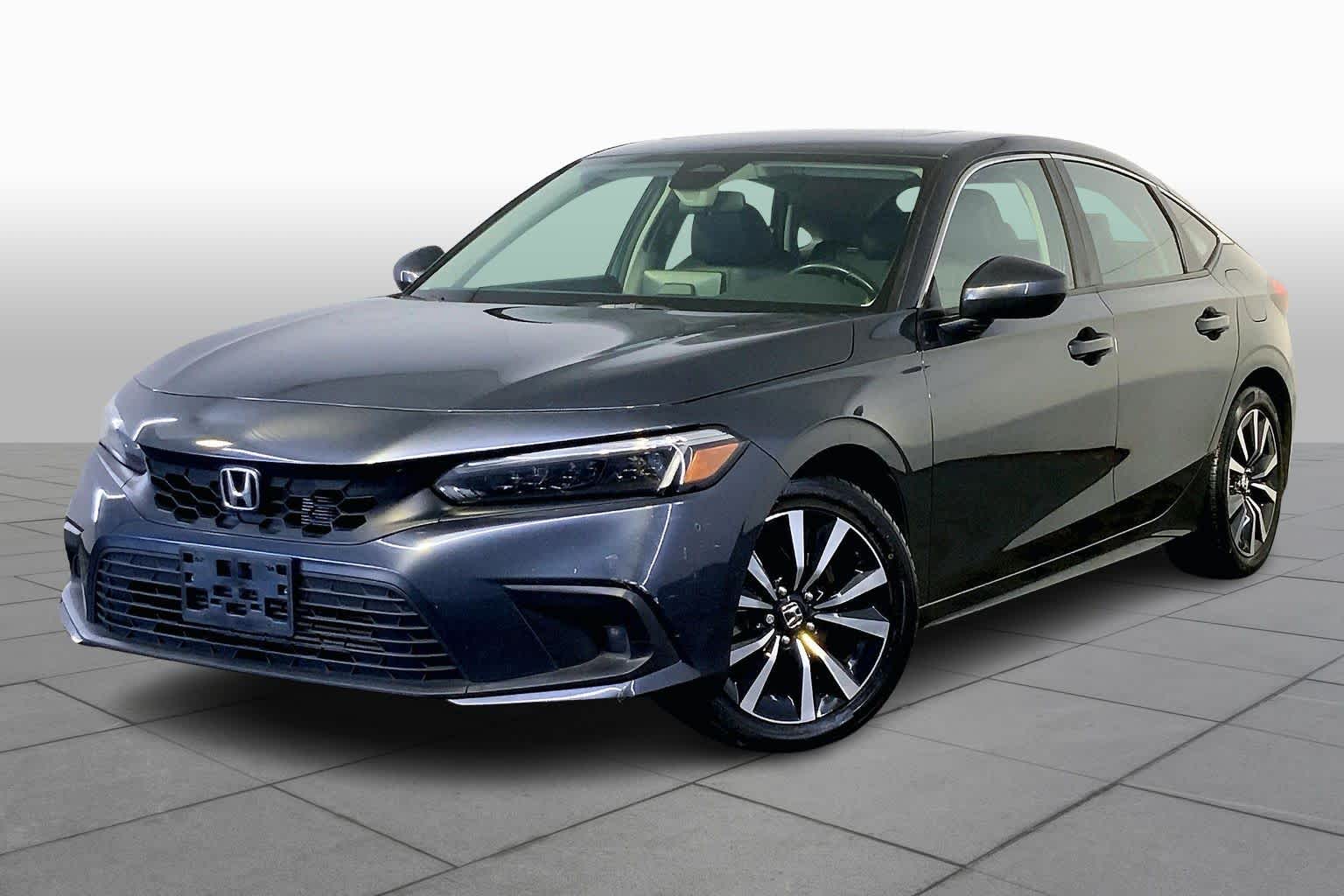 2022 Honda Civic Hatchback EX-L's photo