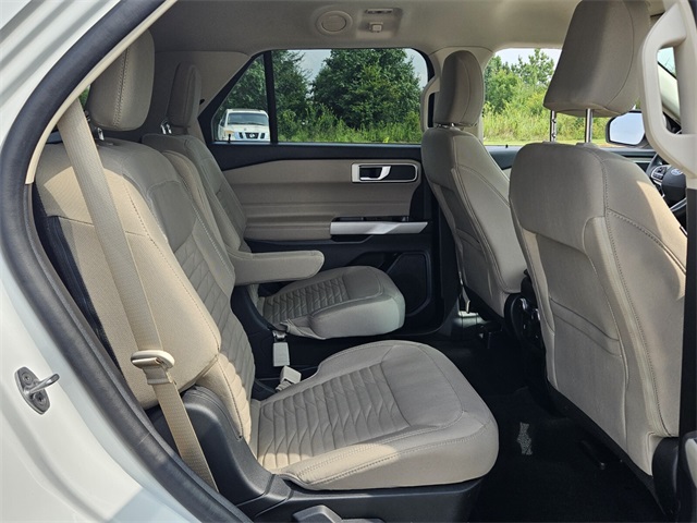 2021 Ford Explorer XLT photo 15