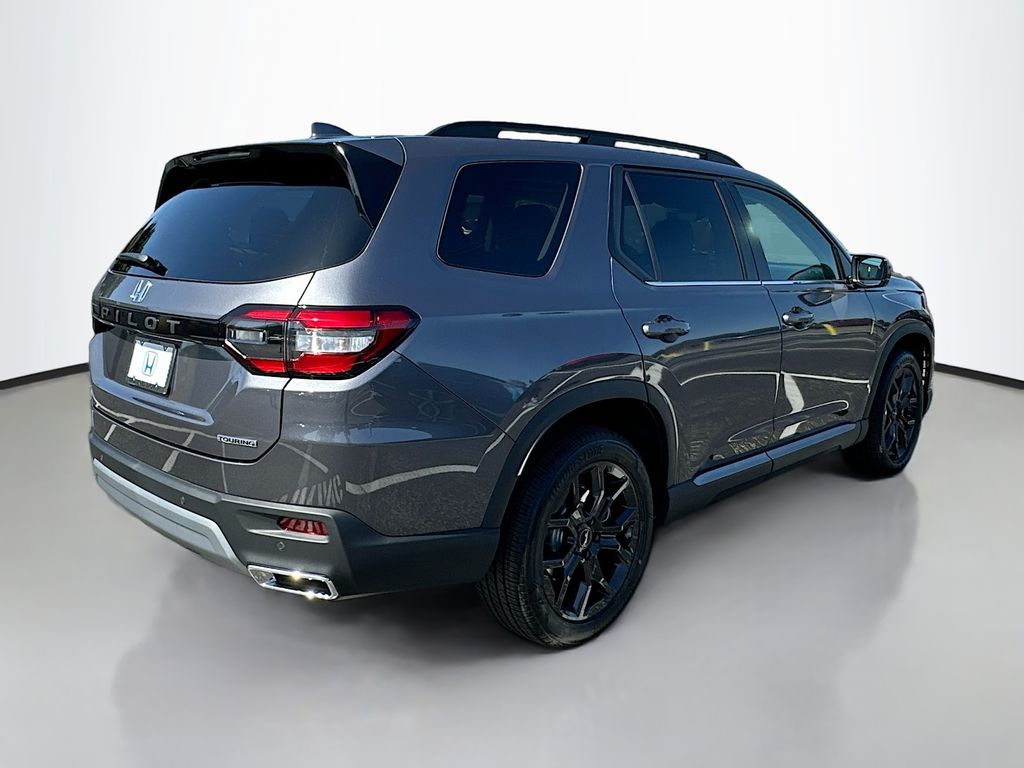 2025 Honda Pilot Touring photo 5