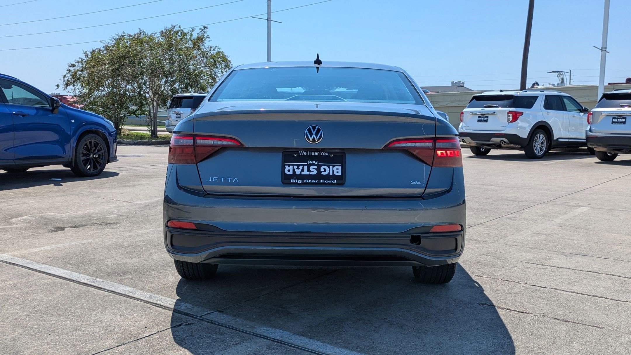 2024 Volkswagen Jetta 1.5T SE photo 4