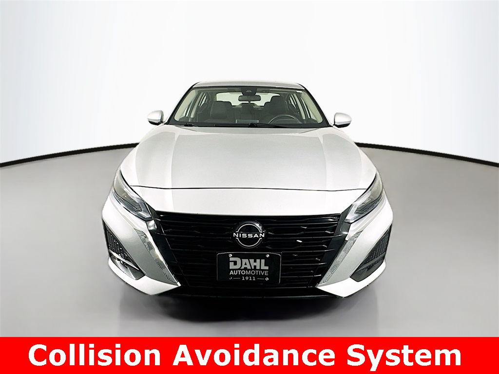 2023 Nissan Altima 2.5 SV photo 3