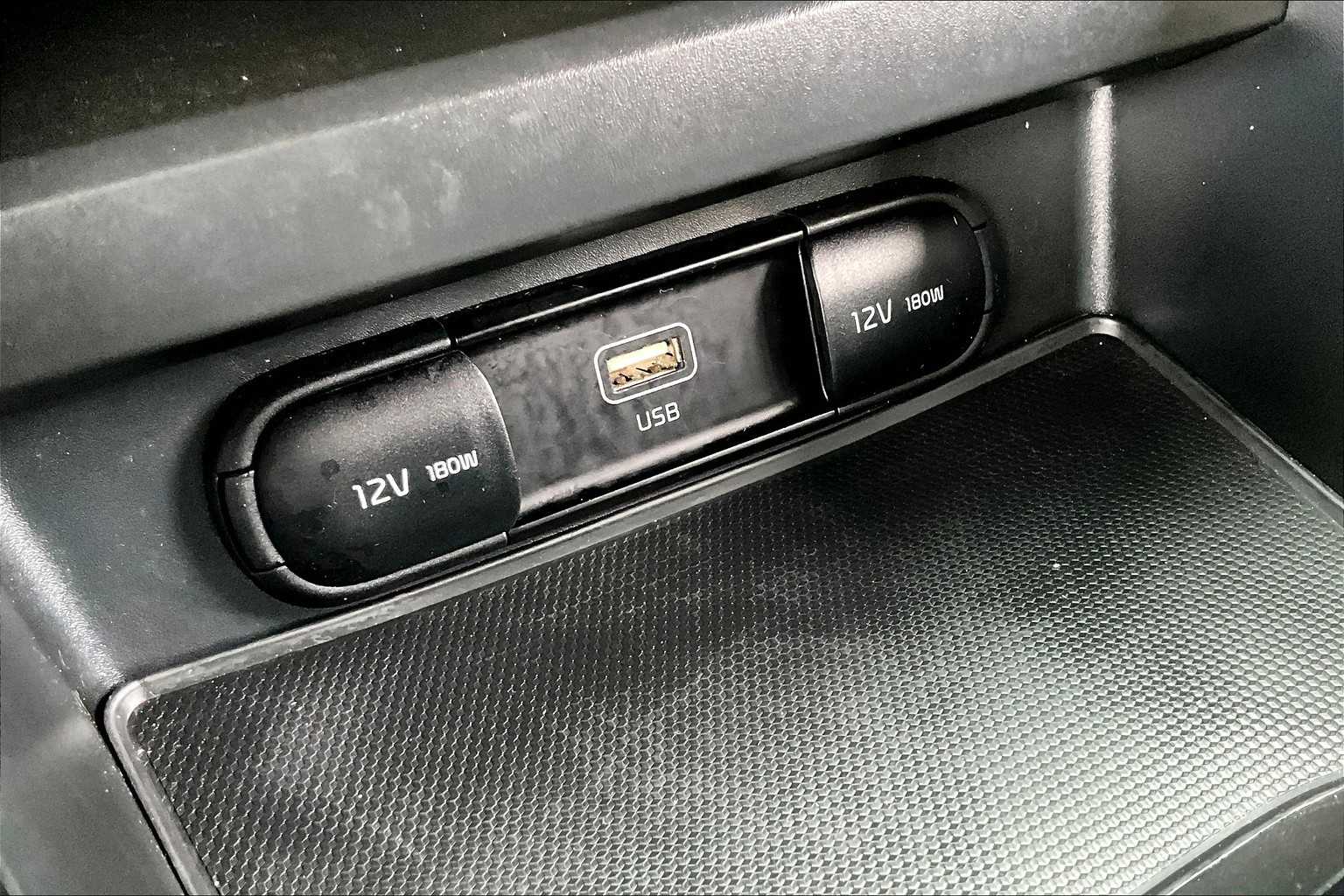 2023 Kia Soul LX S photo 30