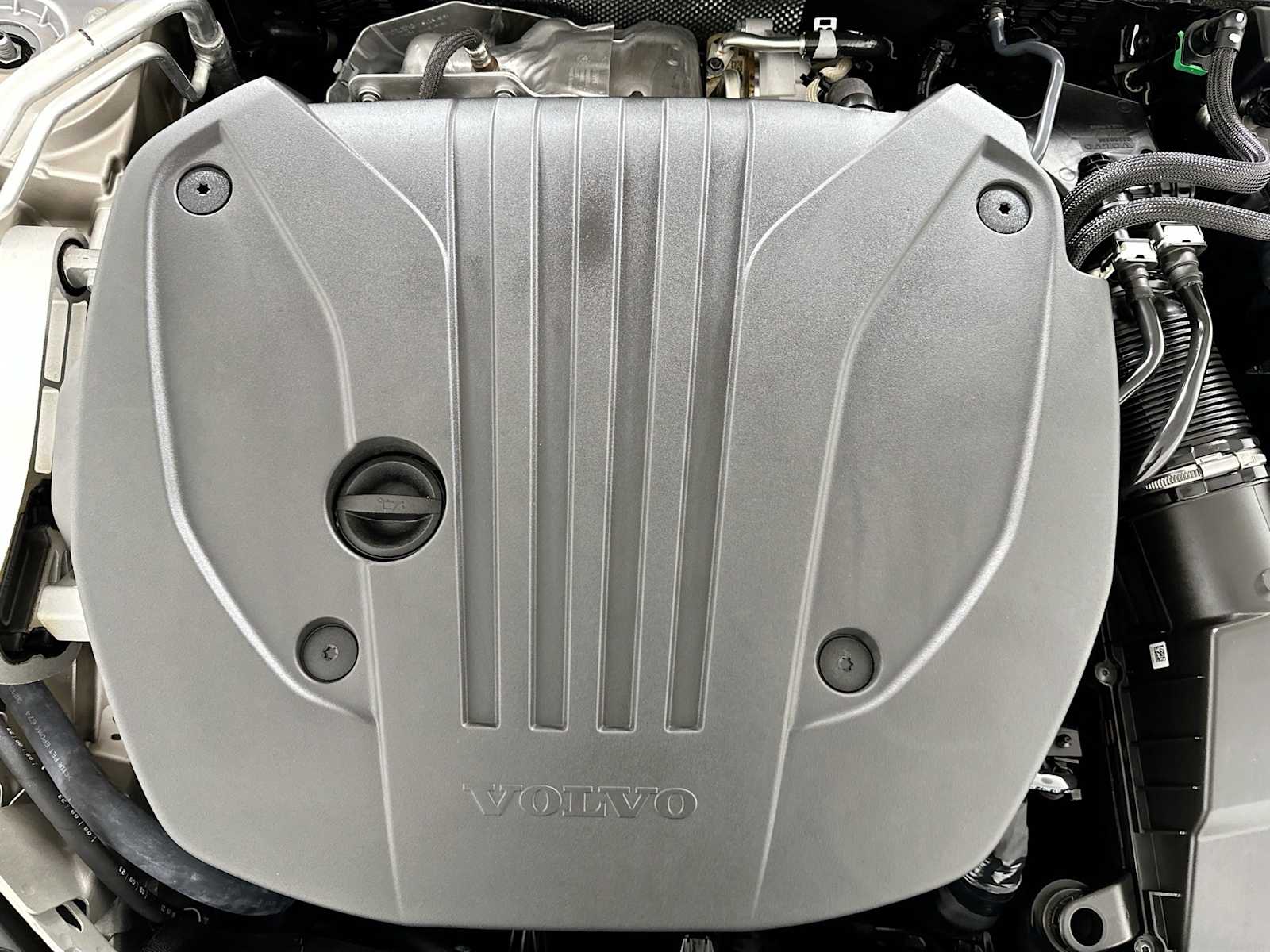 2025 Volvo S60 B5 Core photo 27