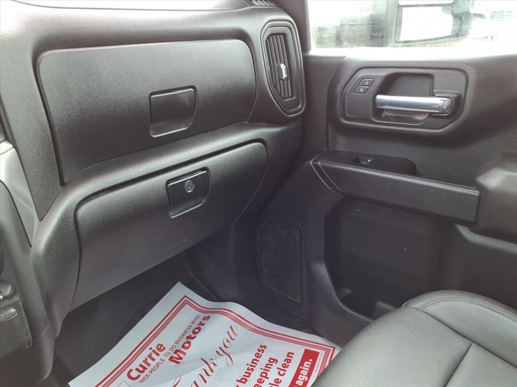 2022 CHEVROLET SILVERADO HD - Image 18