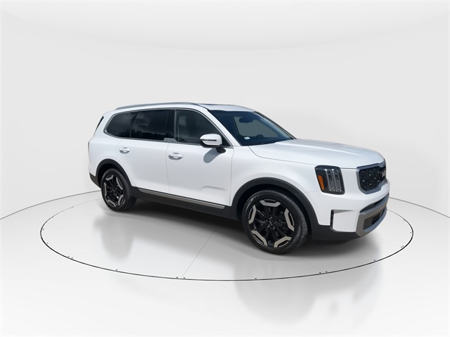 2023 Kia Telluride EX photo 2
