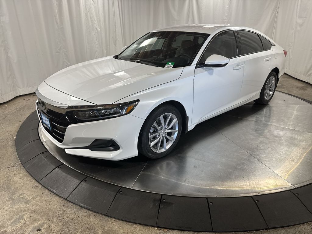 2022 Honda Accord LX's photo