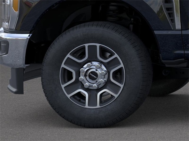 2025 Ford F-350 XLT photo 18