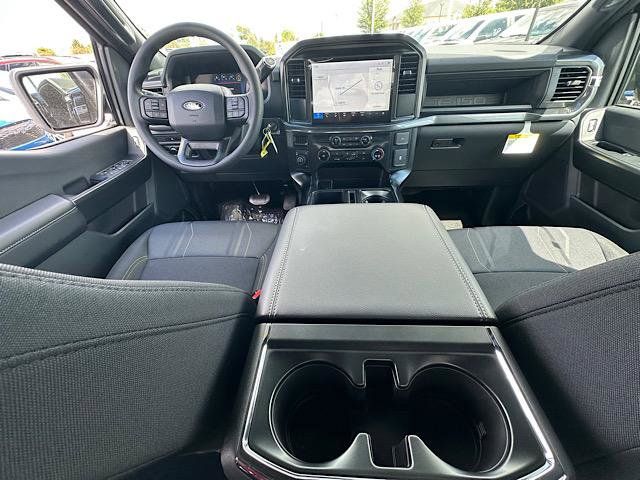 2025 Ford F-150 STX photo 10