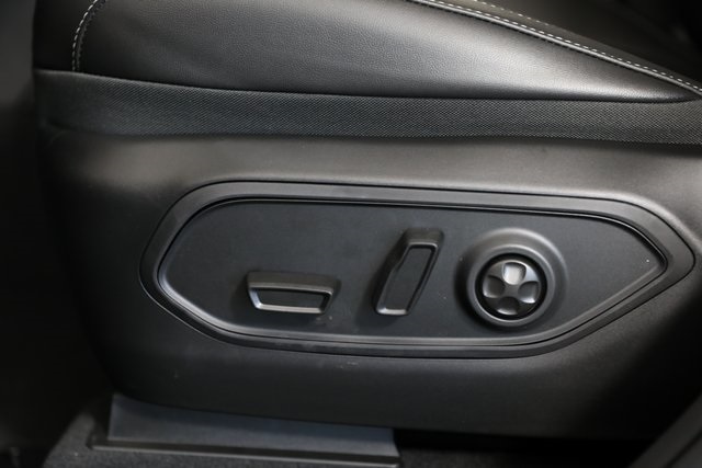 2025 Jeep Grand Cherokee Limited photo 17