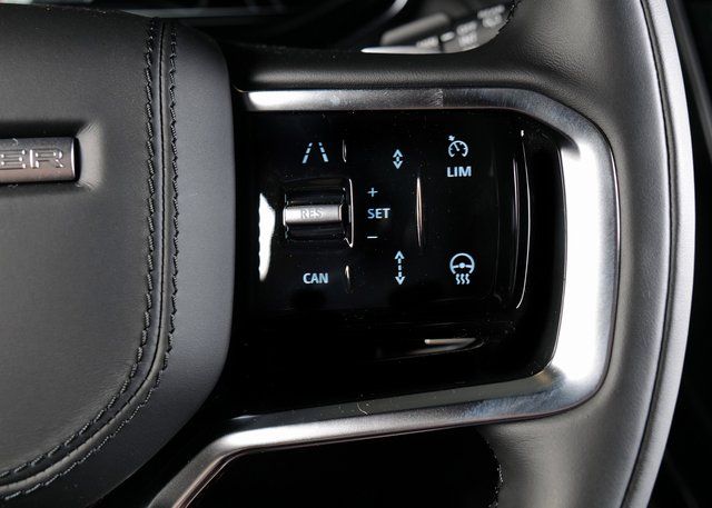 2025 Land Rover Range Rover Sport SE photo 18