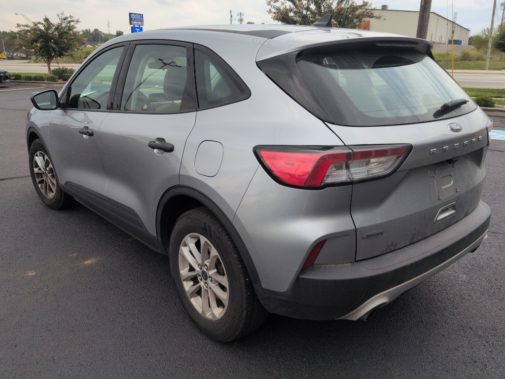 2021 Ford Escape S photo 4