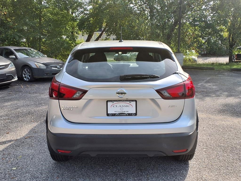 2019 Nissan Rogue Sport S photo 7