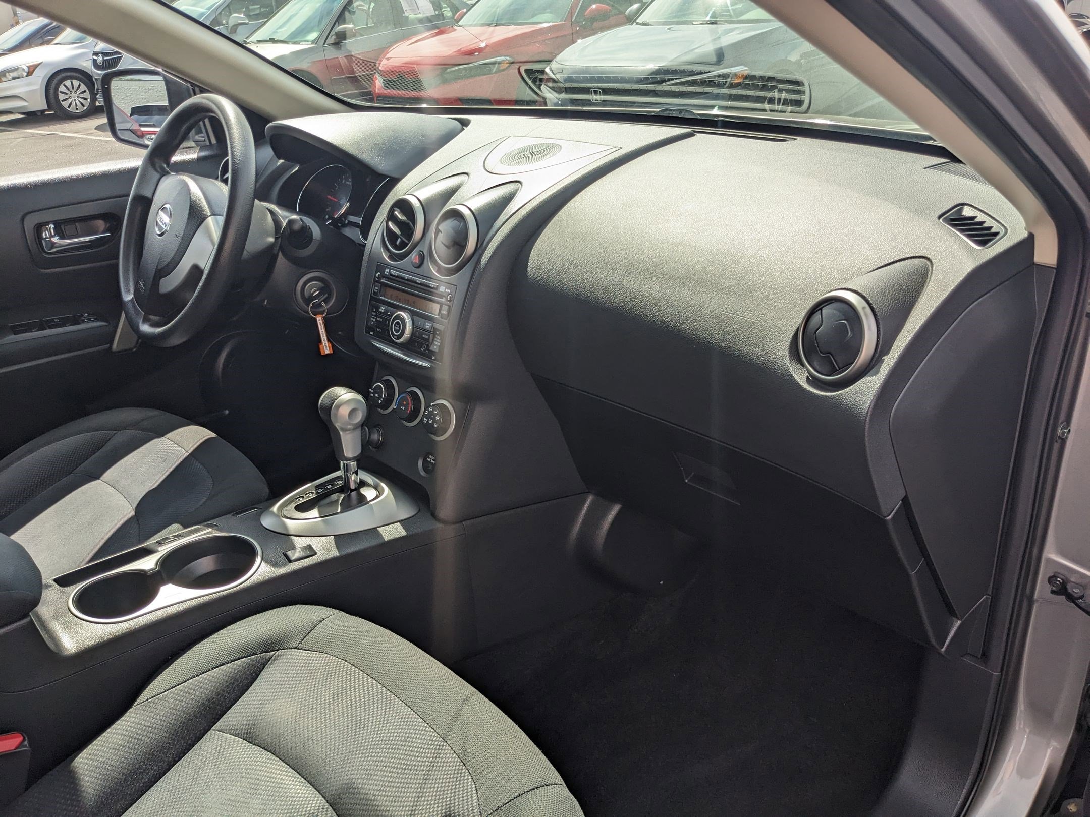 2014 Nissan Rogue Select S photo 27