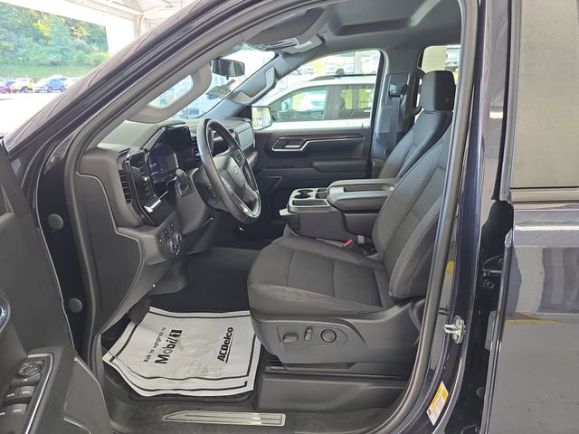 2023 Chevrolet Silverado 1500 LT photo 12