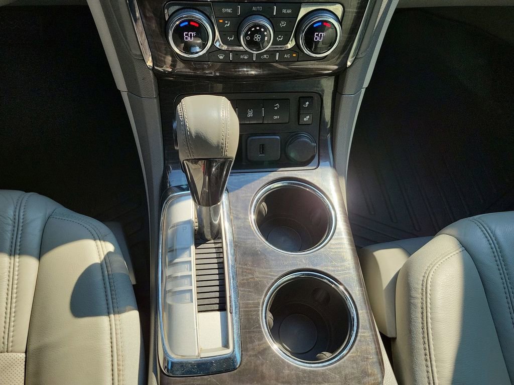 2015 Buick Enclave Leather photo 12
