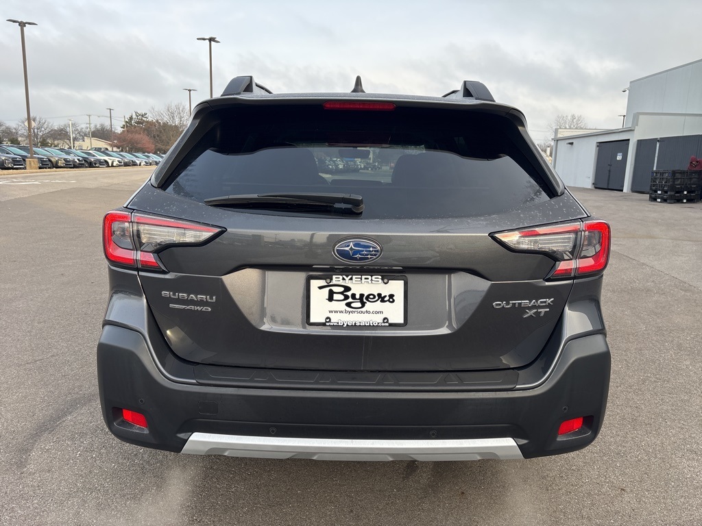 2023 Subaru Outback Limited XT photo 3