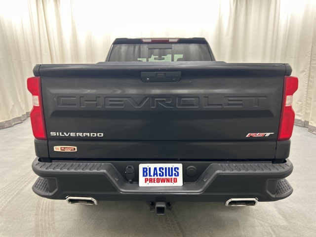 2020 Chevrolet Silverado 1500 RST photo 3