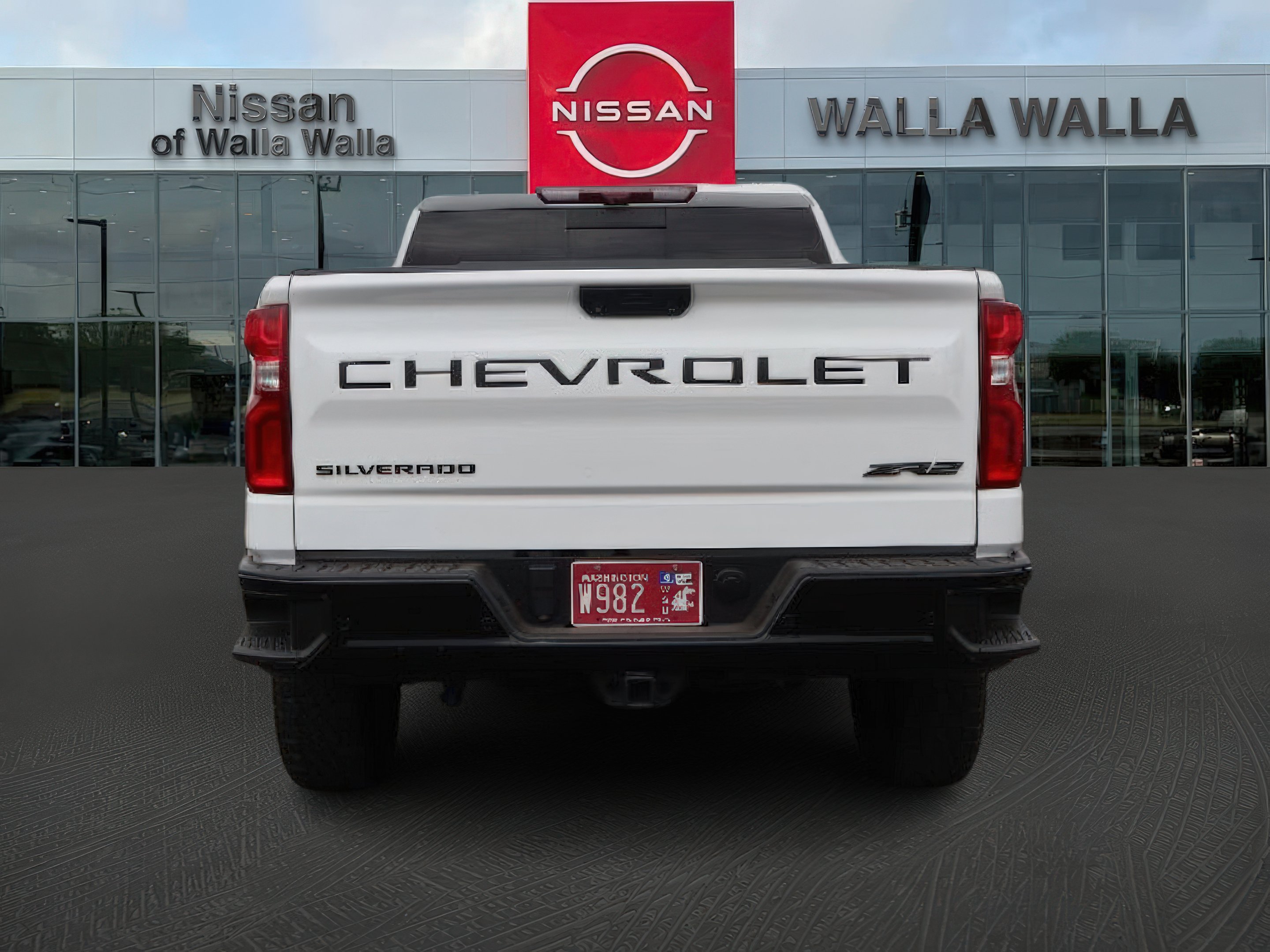 2023 Chevrolet Silverado 1500 ZR2 photo 4
