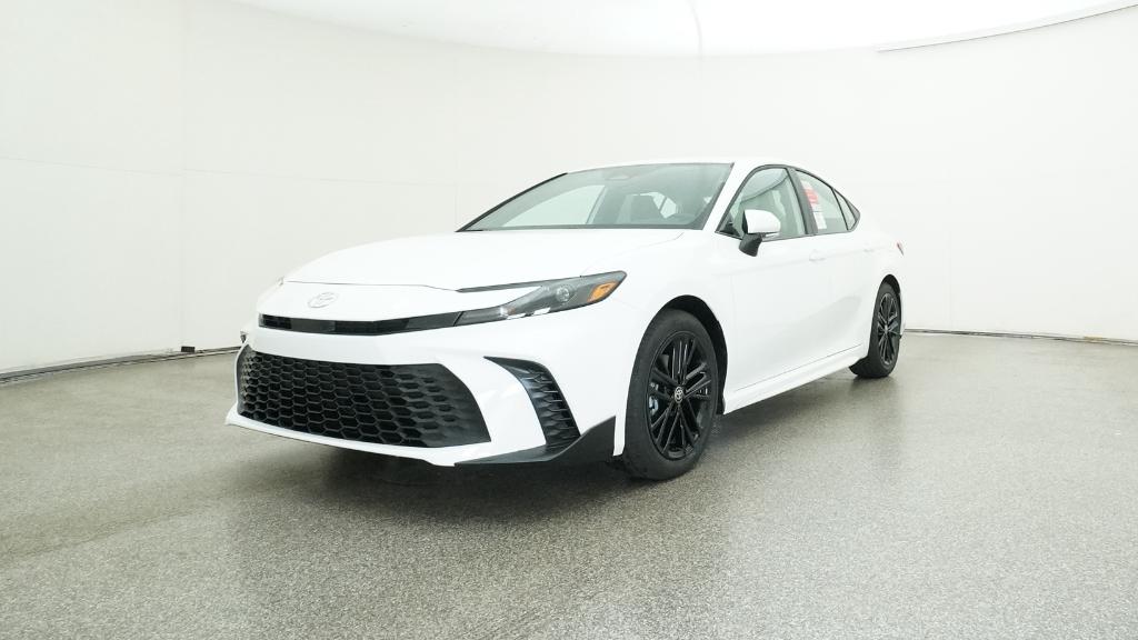 2026 Toyota Camry SE photo 4