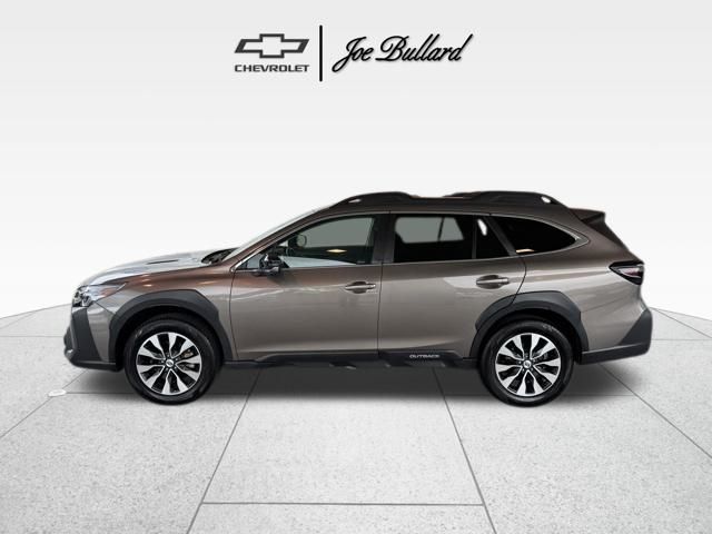 2023 Subaru Outback Limited photo 4