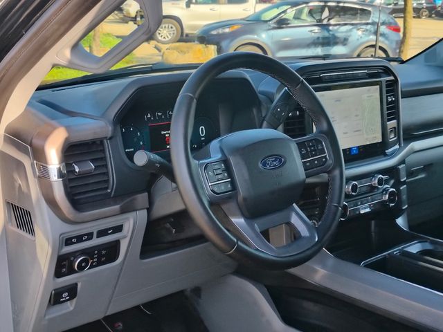 2024 Ford F-150 XLT photo 17